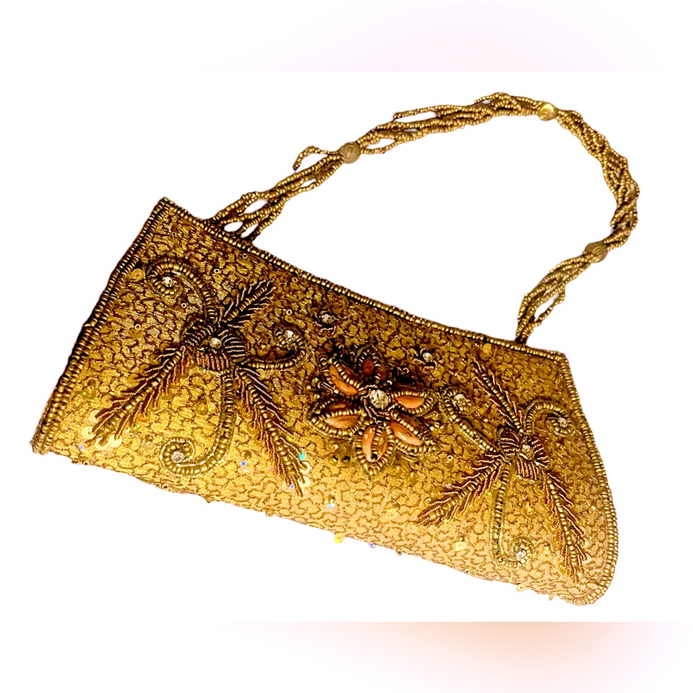 STUNNING BEADED LITTLE COCKTAIL OR EVENING DRESS ACCESSORY PRURSE! So pretty